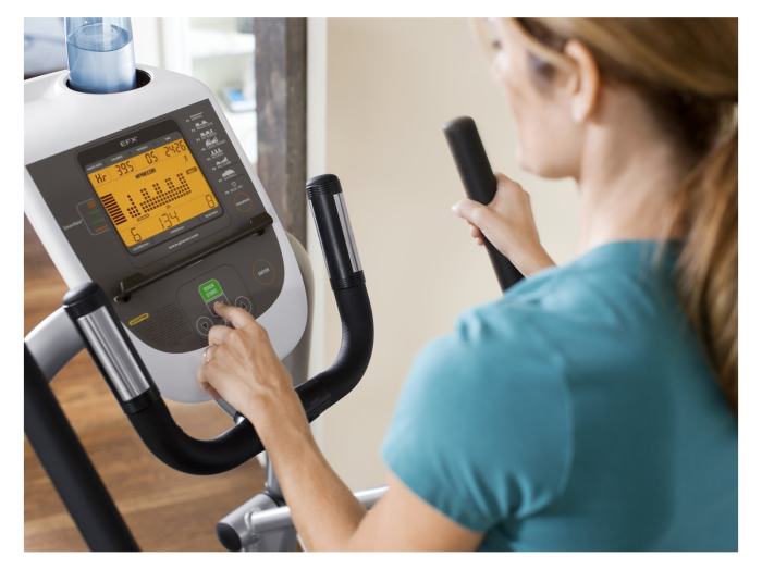 Precor EFX 5.23 Elliptical Fitness Crosstrainer Review